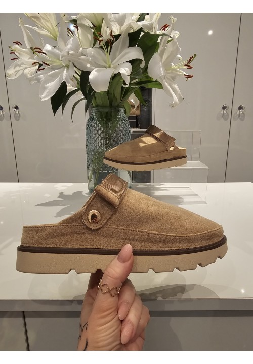 SPRING SNUG STAR CLOG - SAND