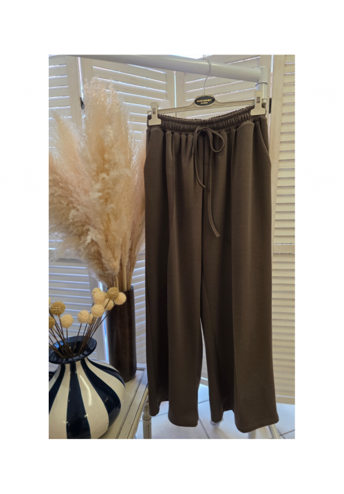 THE HOLLY JOGGER - CHOCOLATE