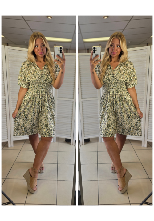 HOLIDAY ESSENTIAL BATWING DRESS - GREEN